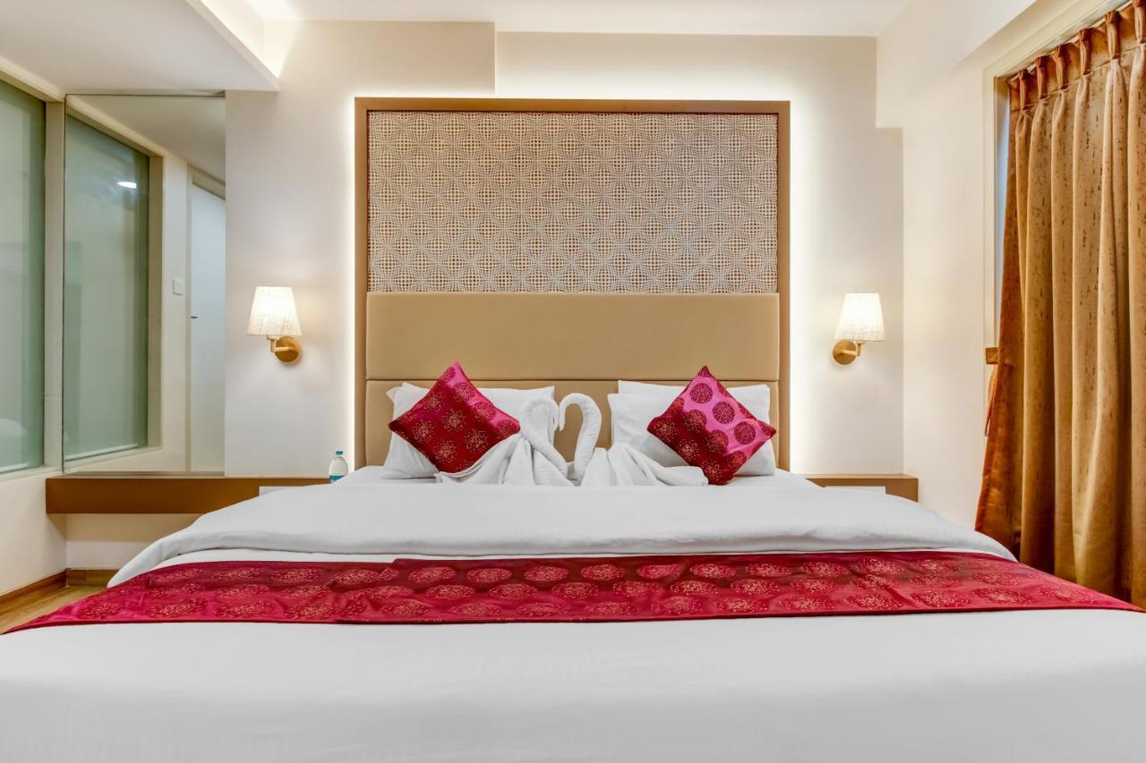 Hotel Grand Mookambika Navi Mumbai Zewnętrze zdjęcie