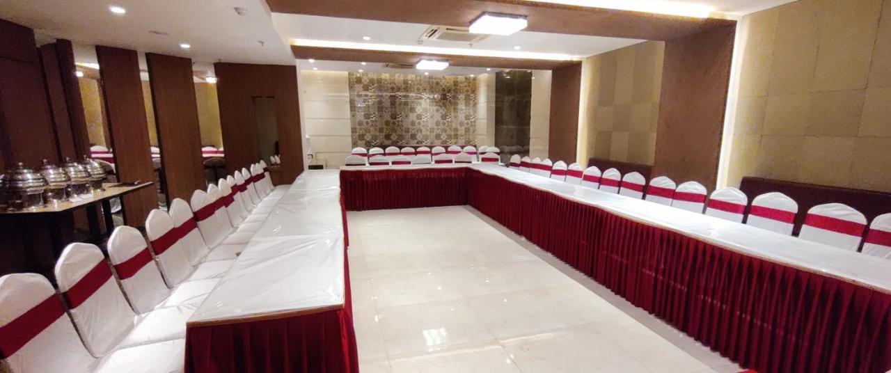 Hotel Grand Mookambika Navi Mumbai Zewnętrze zdjęcie