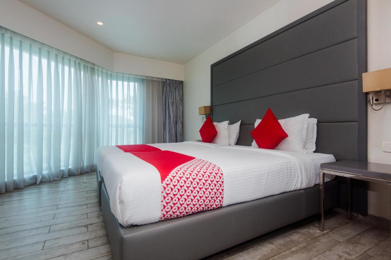 Hotel Grand Mookambika Navi Mumbai Zewnętrze zdjęcie