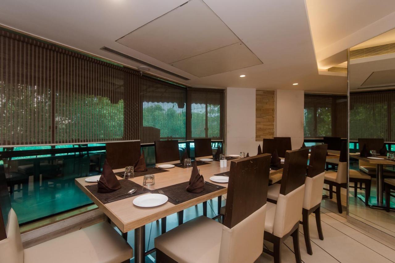 Hotel Grand Mookambika Navi Mumbai Zewnętrze zdjęcie